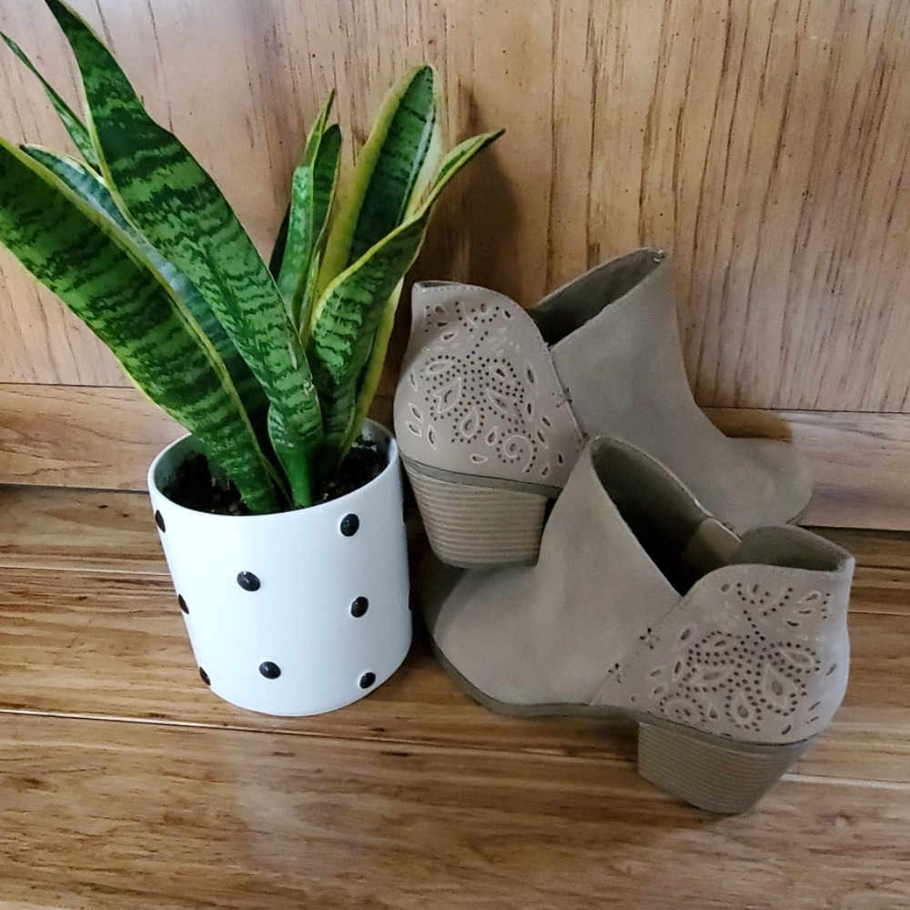 Jellypop Booties 9.5